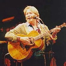 John Denver 220px